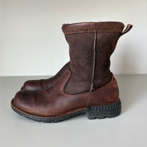 Ugg 3263 Brown Leather Sheepskin Lined Boots Men's Size 8